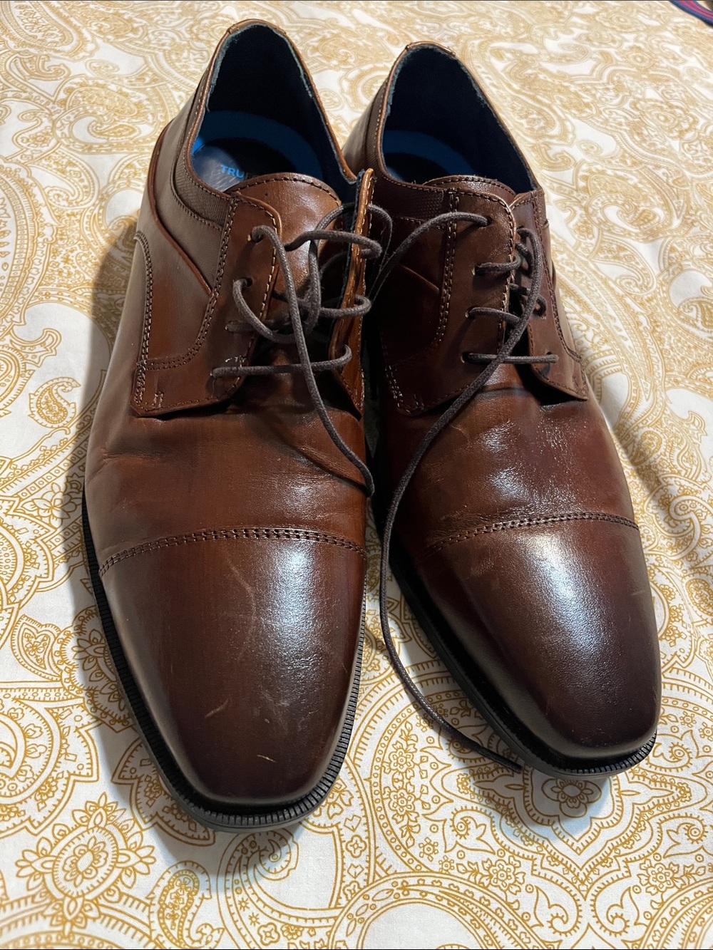 Johnston & Murphy Brown Leather Derby Shoes